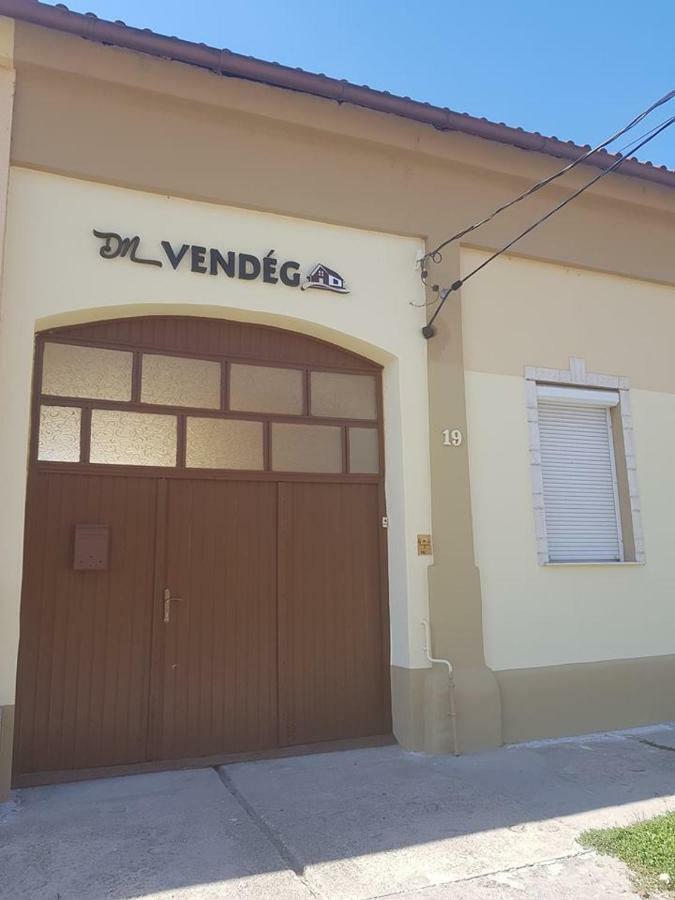 DM Vendégház Villány Extérieur photo